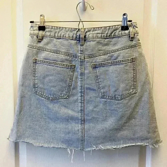 Sadie & Sage Jean Skirt Mini A-Line Raw Hem Light Blue Denim Size  Small - Picture 4 of 15